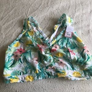 Cacique Intimates & Sleepwear - Floral bralette! Cacique Intimates & Sleepwear - Floral bralette!